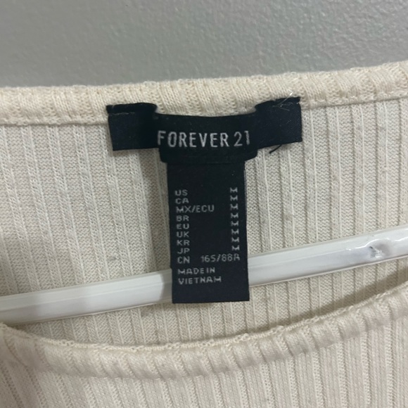 Forever 21 Kids Size Medium - Picture 2 of 3